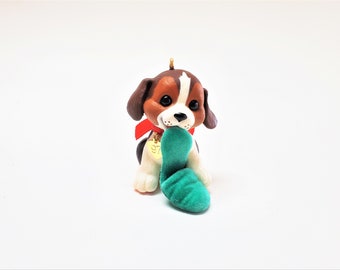 1997 Puppy Love Number 7 in the Series Hallmark Keepsake Ornament, Beagle Puppy with A Slipper Christmas Ornament, Gift for Beagle Lover