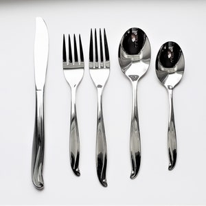 1968 Tradewinds - Jamaica Stainless Flatware, 5 Piece Place Setting International Silver,  Mint Unused Condition