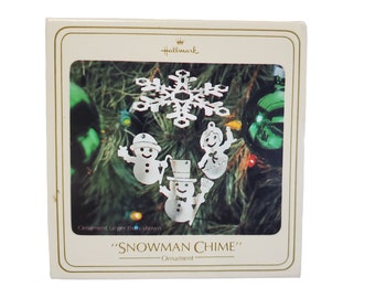 1981 Snowman Chimes Hallmark Ornament, Chrome Plated Santa Family Hanging From a Snowflake