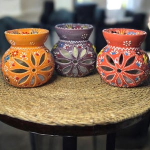 Aromatherapy Burner, Handmade Wax Melt Warmer, Ceramic Tealight Holder for Relaxation and Meditation Gift