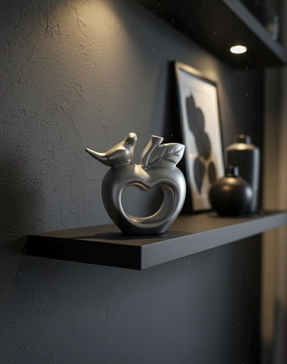 Silver Bird Sculpture – Modern Minimalist Apple Ornament
