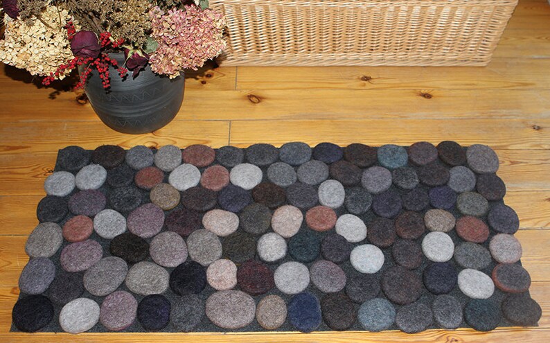 Hand made Rug. Wool Felted Pebbles in Gray shades . Size 90 cm x 50 cm. Made to order. image 2