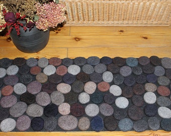 Felt stone rug / bath mat super soft with soft core  3D multicolor in Gray shades . Size 90cm x 50cm. Made to order.