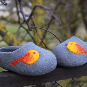 Felted Wool Slippers  in Gray with Birds decor. Toddler Shoe Size EU. Kid Shoe Size EU