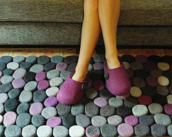 Rug. Wool Stone Rug. Wool Felt Pebbles. 3D Rug. Multicolor in Gray/Purple shades. Size 52 x 23,5 inches . Ready To Ship!