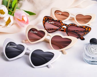 Gafas de sol de novia personalizadas con forma de corazón, gafas de sol de corazón elegantes y personalizadas, gafas de sol para despedida de soltera, regalos personalizados para damas de honor.