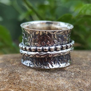 925 Sterling Silber Blumen Spinner Ring | Handgemachte Meditation Ring | Angst Fidget Ring | Boho Breitband Daumenring für Frauen