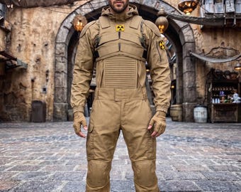 Tuta tattica di sopravvivenza post-apocalittica, robusto equipaggiamento da ricognizione in cotone, costume da esploratore della terra desolata per cosplay.
