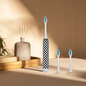 B&W Checkerboard Electric Toothbrush Waterproof 5 Cleaning Modes Art Travel Case Customized Gift Travel Gift