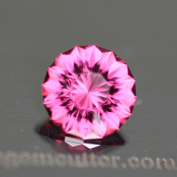 0.92cts Nature Unheat Pink Round Garnet - Precision Cut - Etsy Ireland