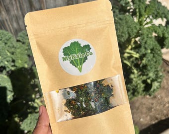 100% VEGAN Garlic Kale Chips