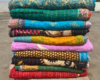 Trapunta Kantha vintage: coperta indiana reversibile in cotone riciclato
