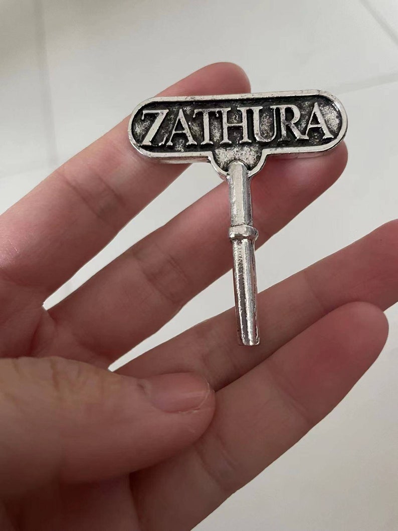 Replica Zathura Key image 3