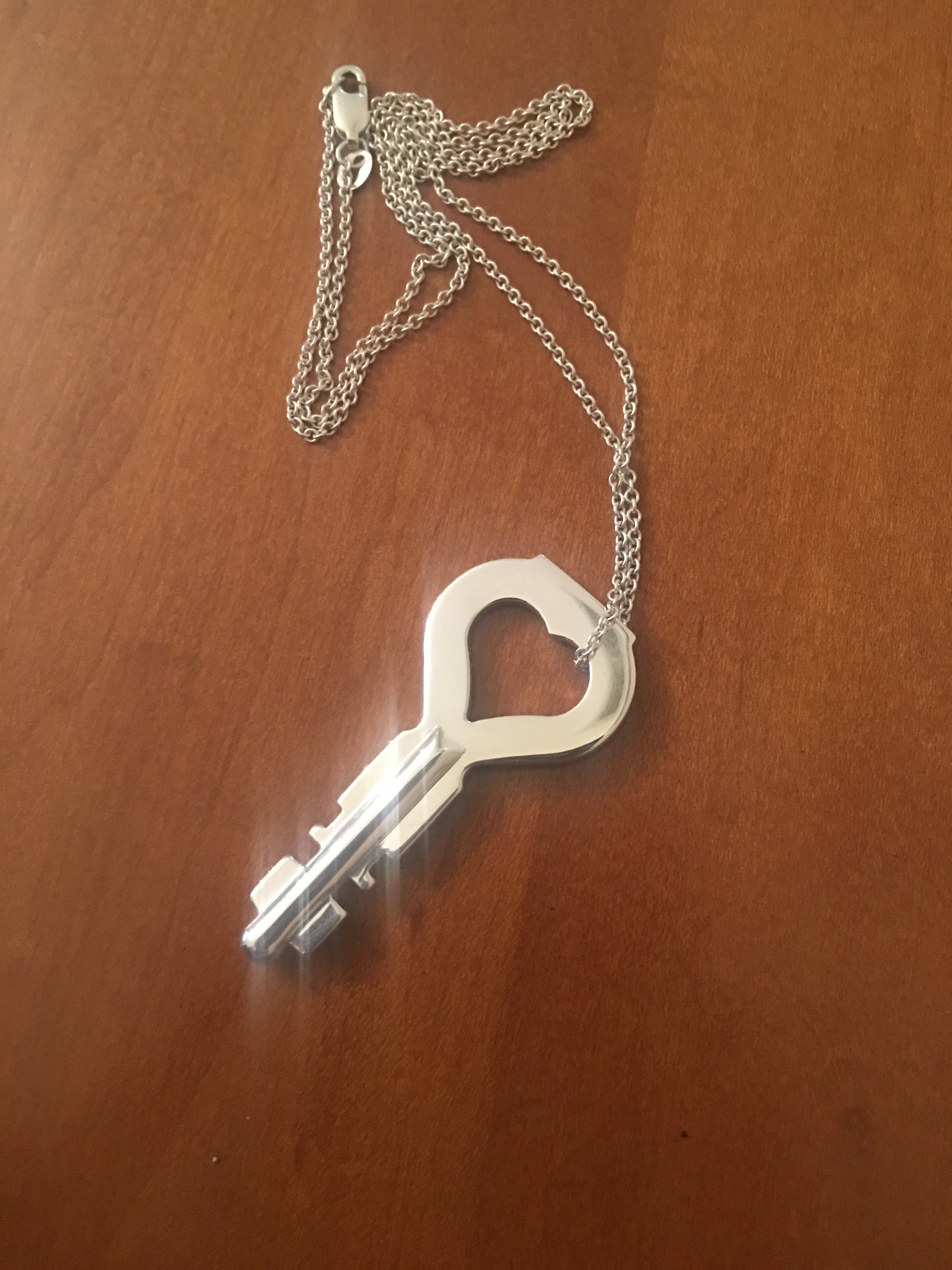 Bear trap necklace deals