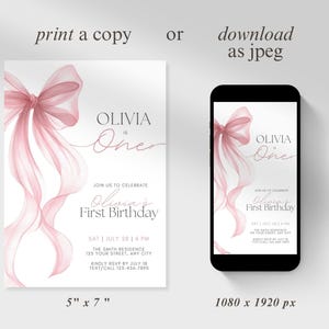 Peut inclure: Une invitation num&eacute;rique pour le premier anniversaire d'Olivia, avec un n&oelig;ud et des rubans fluides &agrave; l'aquarelle dans les tons roses. Le design comprend le texte "Olivia is One" et les d&eacute;tails de l'&eacute;v&eacute;nement. L'invitation est affich&eacute;e sur une carte de 12,7 cm x 17,8 cm et un smartphone.