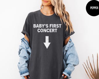 Primeiro show do bebê, camiseta para nova mamãe, anúncio de gravidez, presente de gravidez, revelação do bebê, show do bebê, amante da música, camiseta engraçada para maternidade