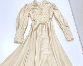 Vestido largo estilo pradera estilo Gunne Sax vintage de los años 70, hecho a mano, con encaje cottagecore