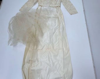 Vintage 60s Wedding Dress & Veil Set Long Sleeve Lace Bodice Empire Gown Sz S