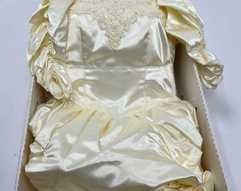 Vintage 80s Custom Made Satin Wedding Dress Gown Puffy Sleeve Beaded Lace Sz S