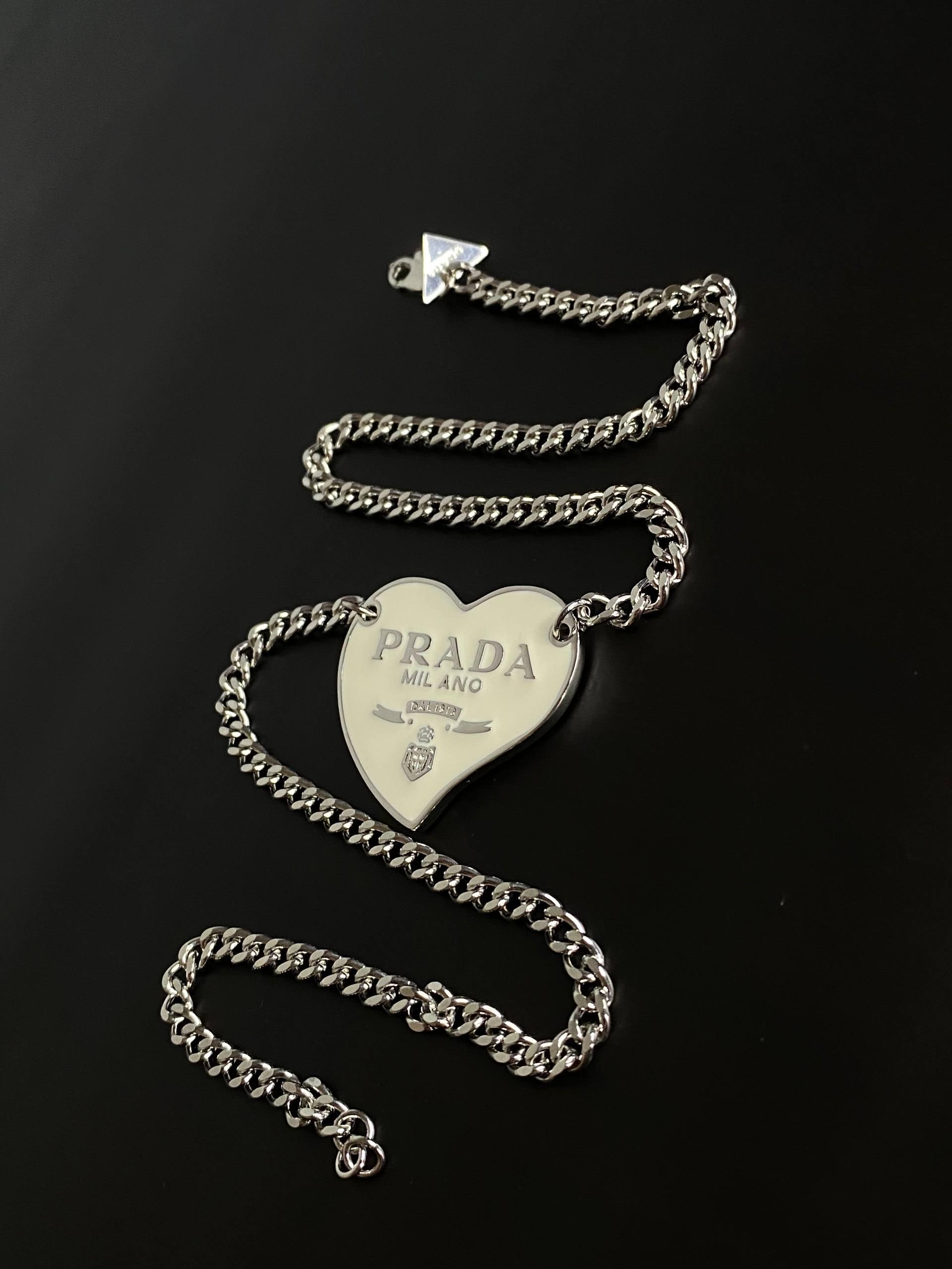 PRADA ネックレス プラダ PRADA ネックレス チェーンネックレス ゴールド