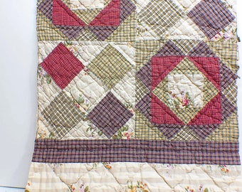 Large Quilt PIece, Cutter Quilts for Crafts, Patch Quilt, 26 x 19.5
