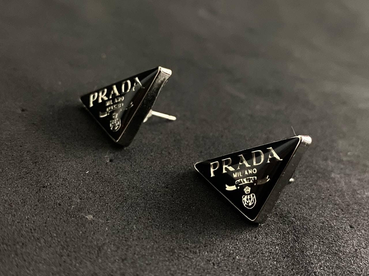 PRADAブローチ Prada Brooch | eBay