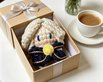 IDV Photographer Crocheted Doll: Fan-made Crocheted Keychain