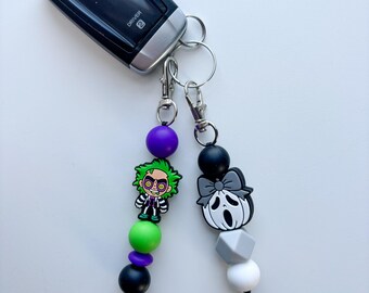 Beetlejuice Halloween Keychain: Bookish E-Reader Charm