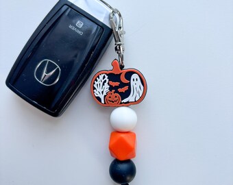 Glow in the Dark Pumpkin Keychain: Bookish E-Reader Charm
