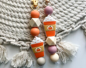 Pumpkin Spice Keychain: Bookish E-Reader Keychain