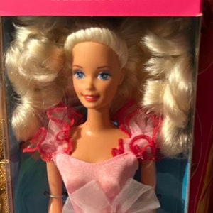 Vintage 1992 Red Romance Barbie Mattel Barbie 1990s Barbies valentines Barbie new in box image 1