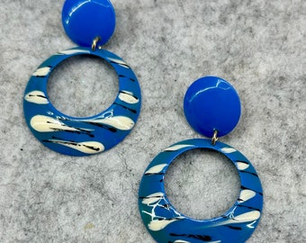 Vintage 80's pierced earrings bold blue and white paintsplash earrings 80's night 80's party 80's costume 80's earrings blue circle earring