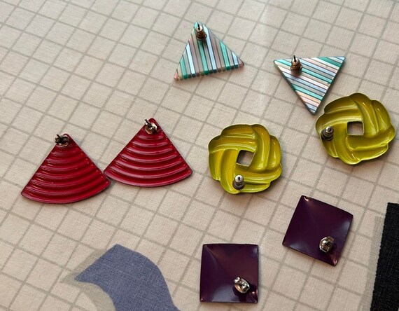YOU PICK Vintage 80's pierced earrings bold geome… - image 3