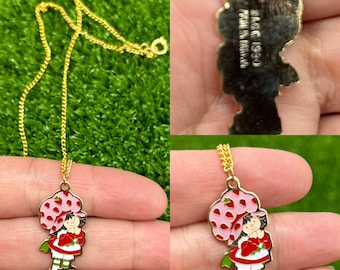 Vintage Strawberry Shortcake enamel Necklace NEW American Greetings Strawberry Shortcake charm necklace jewelry