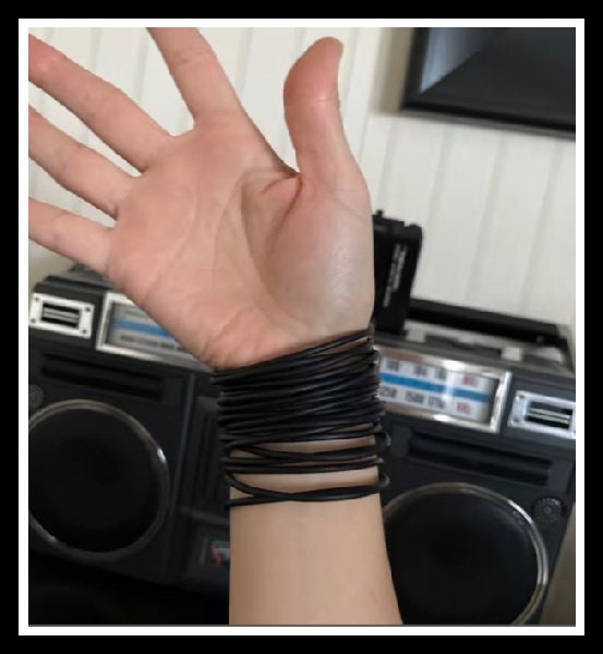Jelly bracelets.. Didn't know they meant anything sexual, just thought they  were cool to wear! : r/nostalgia