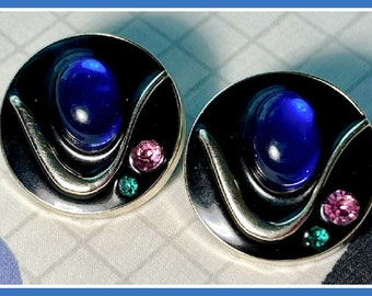 Stunning Vintage 80's pierced earrings Bold Geometric cirlce earrings colorful shapes 80's night 80's party 80's costume 80's earrings