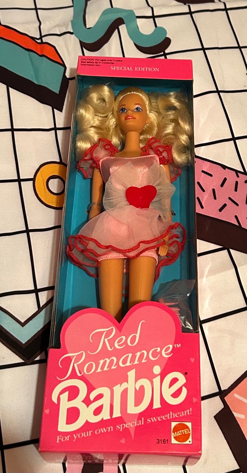 Vintage 1992 Red Romance Barbie Mattel Barbie 1990s Barbies valentines Barbie new in box image 2