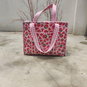 Block Printed Quilted Tote Bag Indian Women Market Accessory Large Shopping Bag Organic Cotton Quilted Shoulder Hand Bag Boho Shopper bag