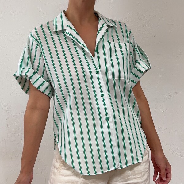 1970s Awning Stripe Short Sleeve Curved Hem Button Down Oxford Blouse