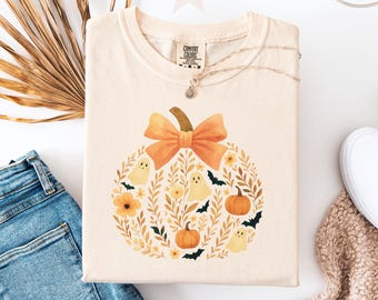 Comfort Colors® Vintage Floral Pumpkin Shirt, Floral Pumpkin Fall Shirt, Coquette Halloween Ghost Shirt, Girly Halloween Bow Tee Spooky Tee