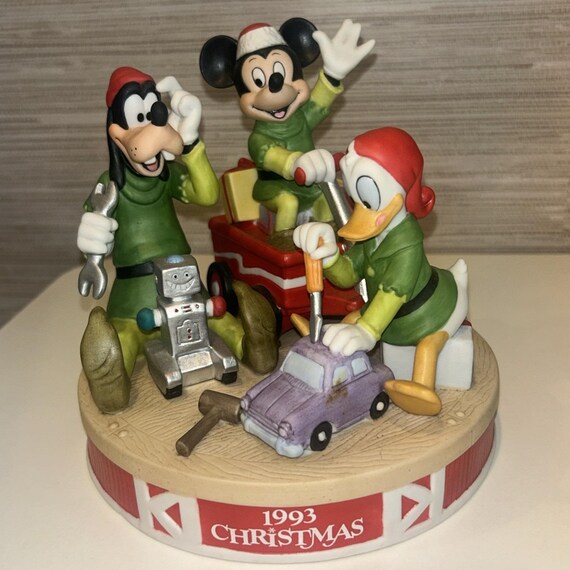 ドナルド クリスマス グーフィー ディズニー ミッキー ミニー ミッキー