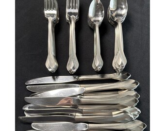 45 Pc Set Oneida Stainless Tribeca Pattern  USA Flatware Spoons Forks Knifes