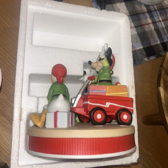 ドナルド クリスマス グーフィー ディズニー ミッキー ミニー ミッキー