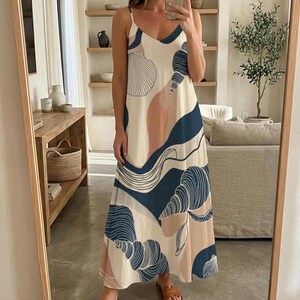 Seashell Print Maxi Dress, Cream Navy Spaghetti Strap Coastal Resort Wear 画像 3