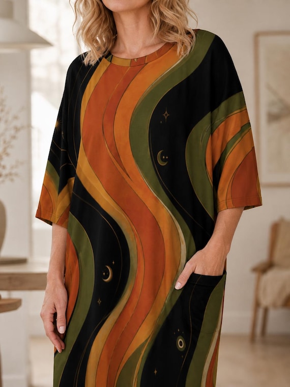 Retro 70s Wave Print Nightgown with Pockets, Oversized Loungewear Sleep Shirt