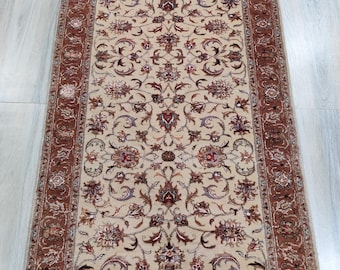 Runner Hand Knotted Wool Rug: Cream/Brown Oriental Persian Floral Design 2'6"x6'8"