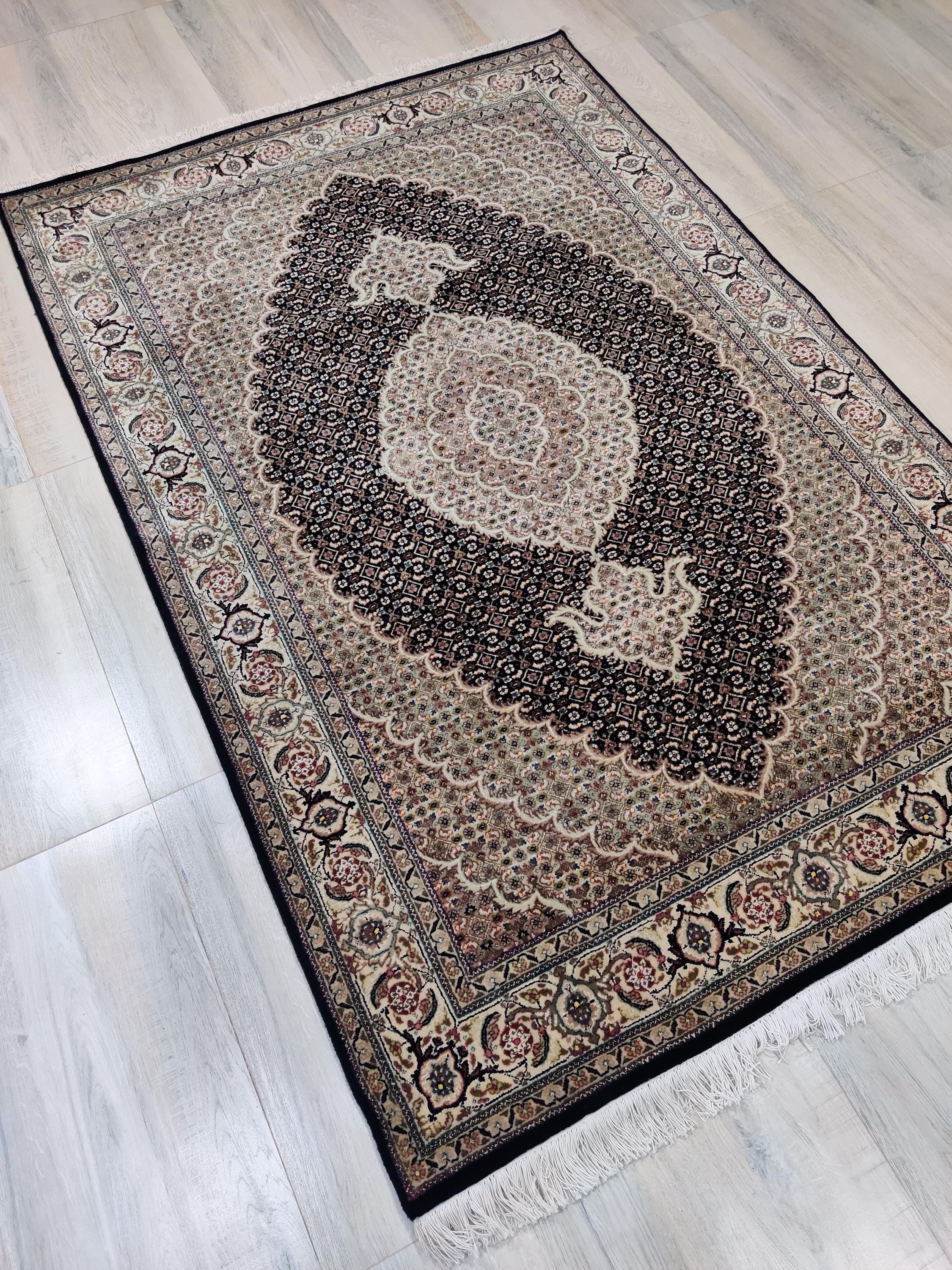 手織りマヒタブリーズラグ 4x6：ウール＆シルクペルシャ絨毯 - Etsy 日本