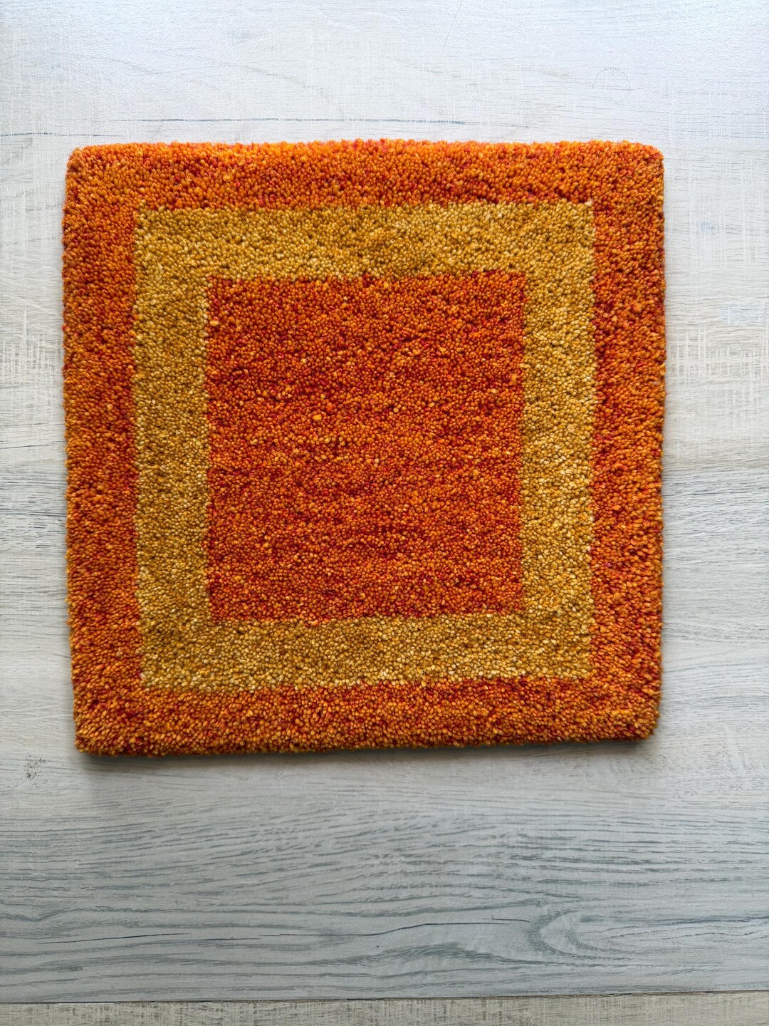 Hand-tufted Wool Small Rug: Burnt Orange Retro Square Table Placemat ...