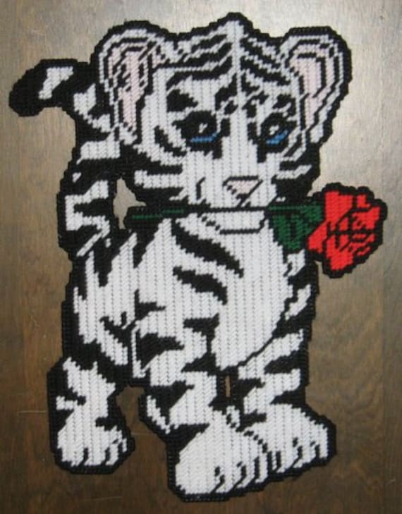 White Tiger Cub Plastic Canvas Pattern