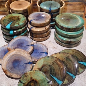 Rustic Wood & Resin Coaster Set – Cute Handmade Coasters - Handmade Live Edge Round Drink Coasters With Holder – Unique Gift For Him